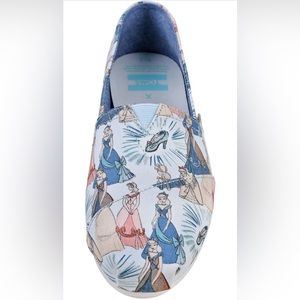 Toms Disney Princess Cinderella Shoes Flats size 8